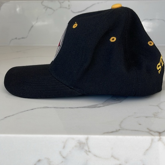Vintage 90s Pittsburgh Steelers NFL Pro Line Fitted Hat / size 6 5/8 - 7 1/8 - Picture 8 of 8